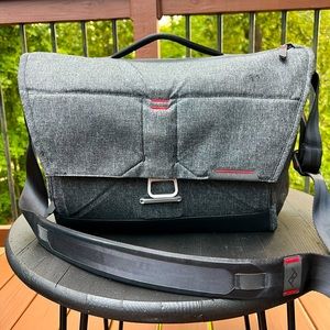 Peak Design Everyday Messenger V1 13”